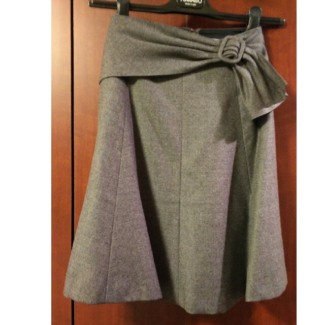mila schon(ミラショーン)のmila schon ひざ丈スカート レディースのスカート(ひざ丈スカート)の商品写真