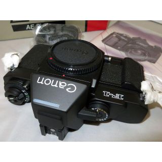 キヤノン(Canon)の★ Canon NEW-F1★モータ－ドライブカメラ 超稀少・珍品 ★(フィルムカメラ)