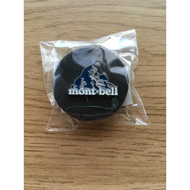 mont bell(モンベル)のmont-bell ピンバッチ　2個セット エンタメ/ホビーのアニメグッズ(バッジ/ピンバッジ)の商品写真