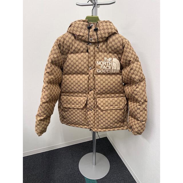 THE NORTH FACE(ザノースフェイス)のGUCCI ノースフェイス　コラボ　メンズ　ダウンジャケット　希少サイズXL メンズのジャケット/アウター(ダウンジャケット)の商品写真