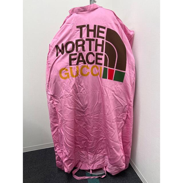 THE NORTH FACE(ザノースフェイス)のGUCCI ノースフェイス　コラボ　メンズ　ダウンジャケット　希少サイズXL メンズのジャケット/アウター(ダウンジャケット)の商品写真