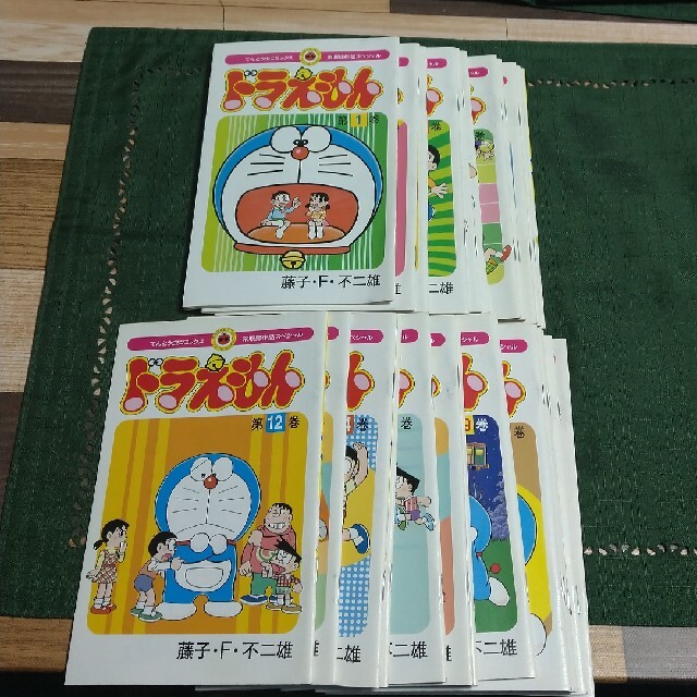 小学館(ショウガクカン)の❰12/28まで値下❱ドラえもん 未収録作品スペシャルコミックス エンタメ/ホビーの漫画(全巻セット)の商品写真