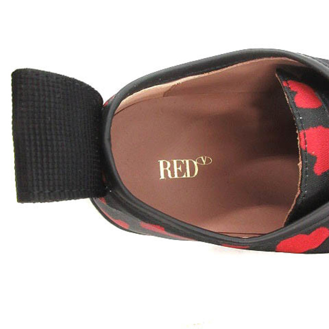 レッド ヴァレンティノ スニーカー ハート総柄 36 23cm 黒 赤 レディースの靴/シューズ(スニーカー)の商品写真