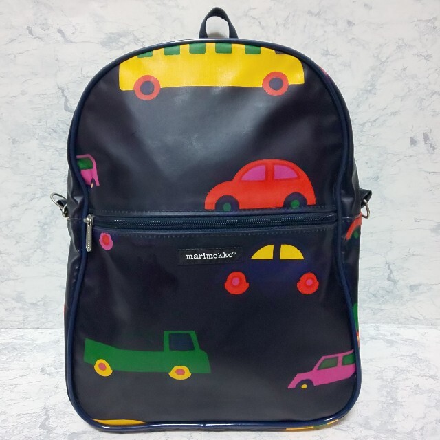 marimekko(マリメッコ)の【美品/完売品】marimekko ブーブー リュックサック 車 総柄 キッズ/ベビー/マタニティのこども用バッグ(リュックサック)の商品写真