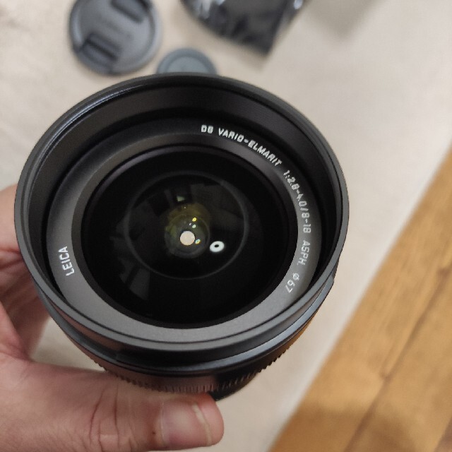 Panasonic(パナソニック)のLEICA DG VARIO ELMARIT 8-18mm F2.8-4.0 スマホ/家電/カメラのカメラ(その他)の商品写真