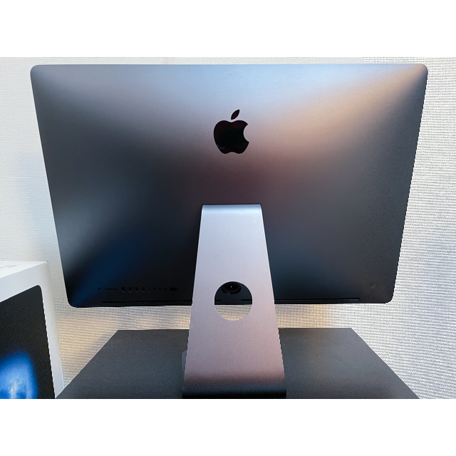 Apple(アップル)のApple iMac Pro 【美品】 スマホ/家電/カメラのPC/タブレット(デスクトップ型PC)の商品写真