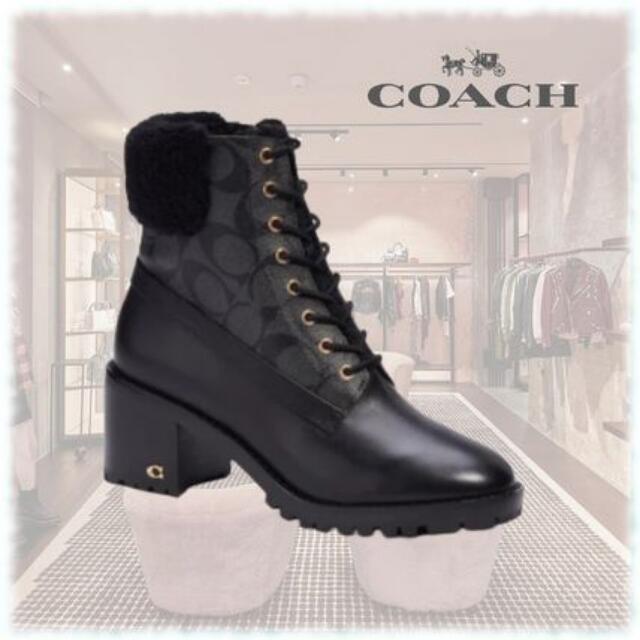 COACH(コーチ)の【新品・未使用】Coach (コーチ)Jill シグニチャー ブーティー レディースの靴/シューズ(ブーティ)の商品写真