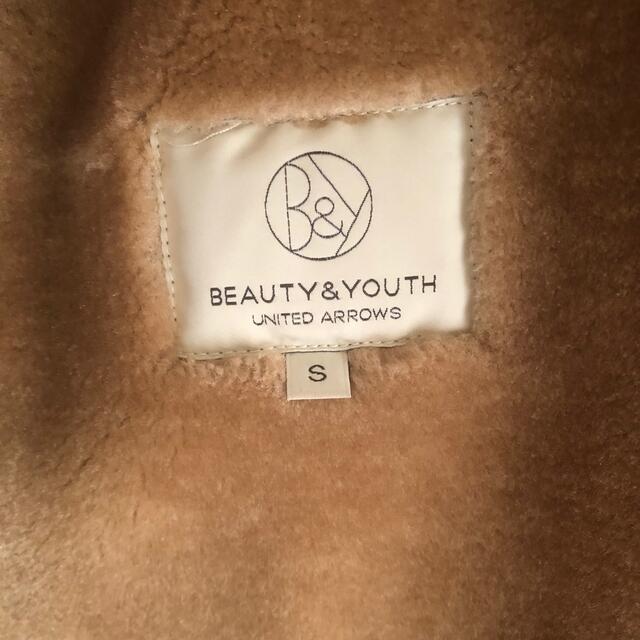 BEAUTY&YOUTH UNITED ARROWS(ビューティアンドユースユナイテッドアローズ)のBEAUTY&YOUTH ビューティーアンドユース　ムートンコート レディースのジャケット/アウター(ムートンコート)の商品写真