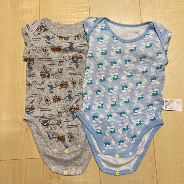 UNIQLO(ユニクロ)の専用　　UNIQLObaby ボディースーツ　80 キッズ/ベビー/マタニティのベビー服(~85cm)(肌着/下着)の商品写真