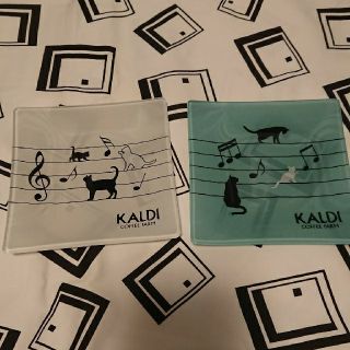 カルディ(KALDI)のKALDIｵﾘｼﾞﾅﾙｶﾞﾗｽﾌﾟﾚ-ﾄ(2皿)(食器)