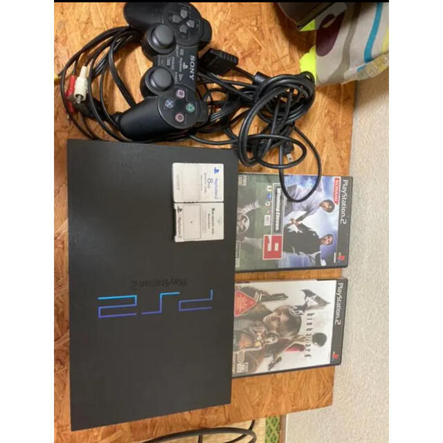 PlayStation2(プレイステーション2)のジャンク品　SONY PlayStation2 SCPH-39000 エンタメ/ホビーのゲームソフト/ゲーム機本体(家庭用ゲーム機本体)の商品写真