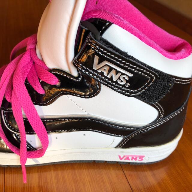 Vans バンズ スニーカーの通販 By ひまわり S Shop ヴァンズならラクマ