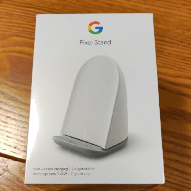 Google(グーグル)のPixel6対応 Pixel Stand（第2世代）23Wワイヤレス充電器 スマホ/家電/カメラのスマートフォン/携帯電話(バッテリー/充電器)の商品写真