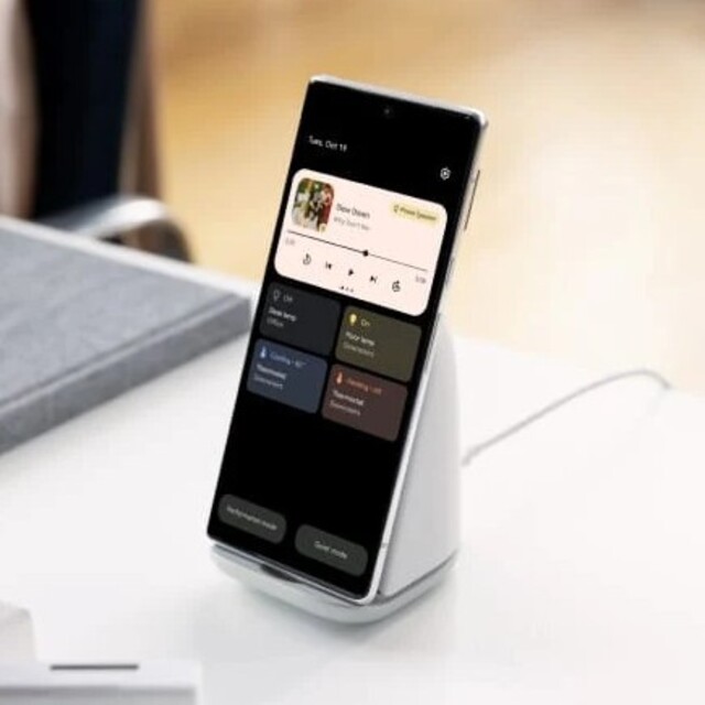 Google - Pixel6対応 Pixel Stand(第2世代)23Wワイヤレス充電器の ...