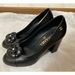 CHANEL(シャネル)カメリアパンプス/チャンキーヒール CHANEL(シャネル)カメリアパンプス/チャンキーヒール