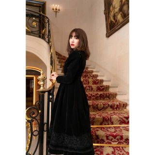 Her lip to Embroidered Velour Midi Dressの通販 by sa｜ラクマ