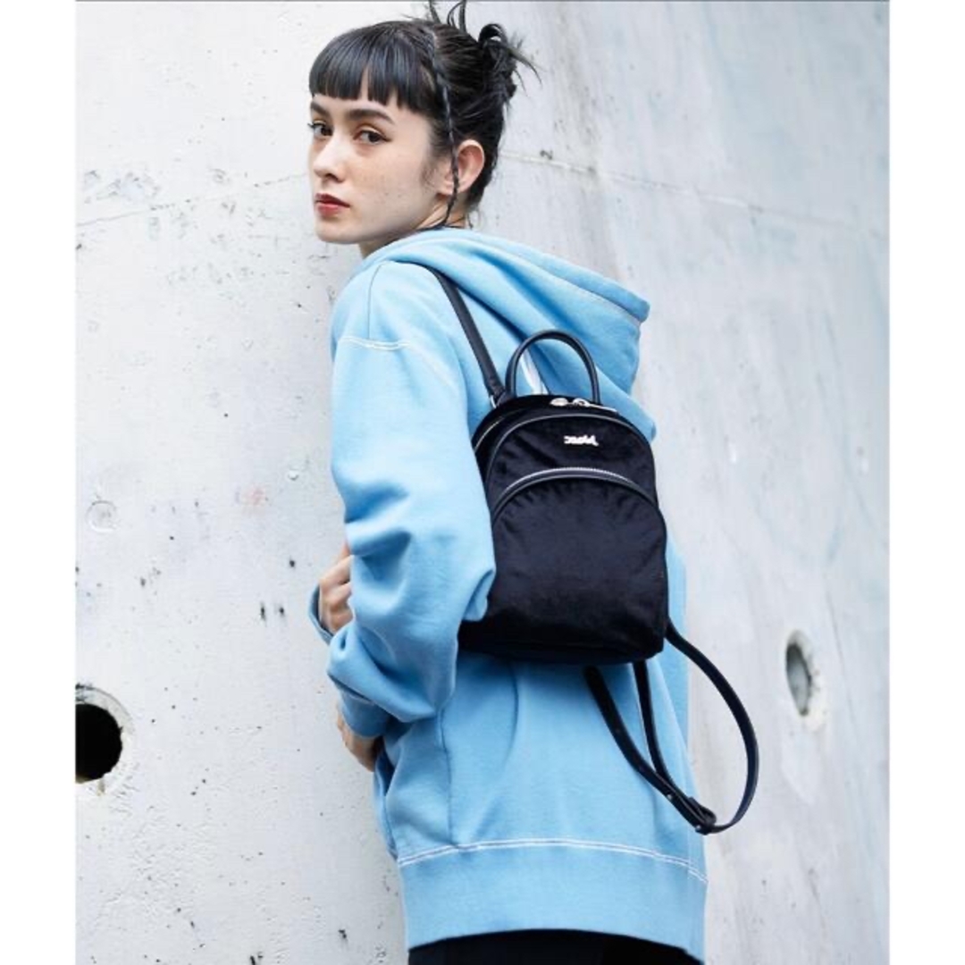 X-girl(エックスガール)のX-girl★VELVET MINI DAY PACK レディースのバッグ(リュック/バックパック)の商品写真