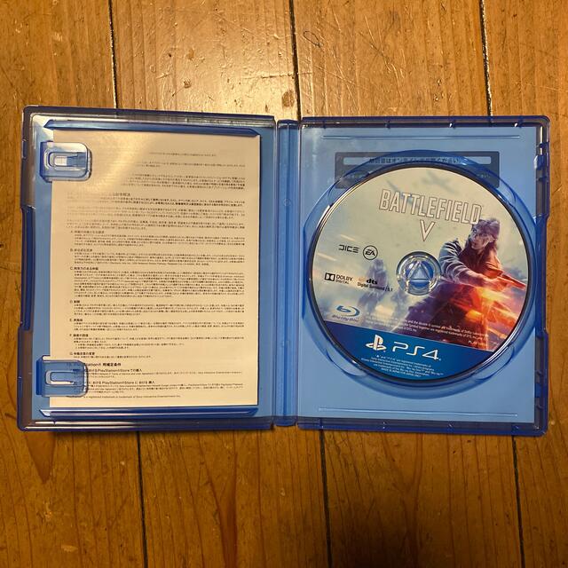 バトルフィールドV PS4 エンタメ/ホビーのゲームソフト/ゲーム機本体(家庭用ゲームソフト)の商品写真