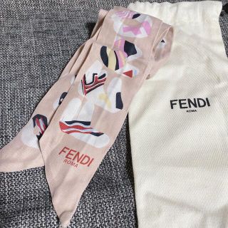 フェンディ(FENDI)のFENDI♡ロゴラッピー.ピンクベージュ(バンダナ/スカーフ)