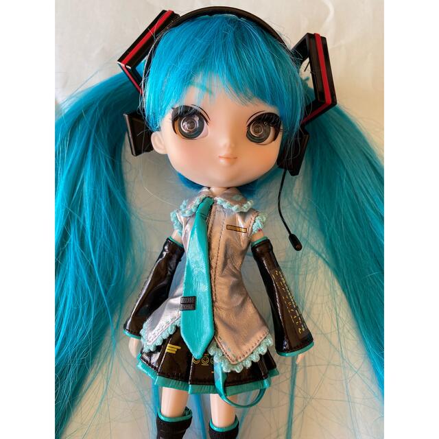 グルーヴ コレクションドール 初音ミク 塗装済み可動フィギュア