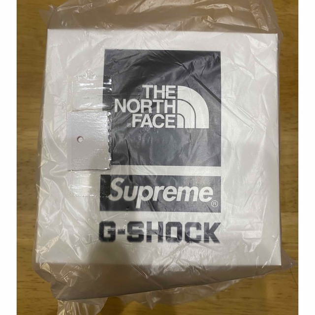 Supreme(シュプリーム)のSupreme The North Face G-SHOCK Watch 黒 メンズの時計(腕時計(デジタル))の商品写真