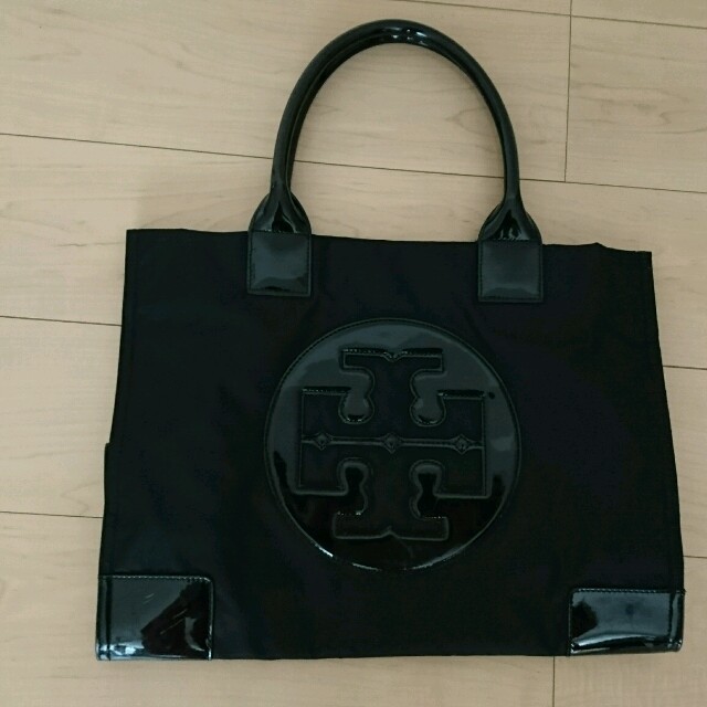 【正規品】送料無料♪ Tory Burch トート バッグ ブラック