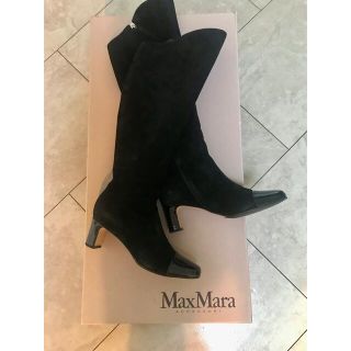 マックスマーラ(Max Mara)のMax mara スエード,エナメルロングブーツ(ブーツ)