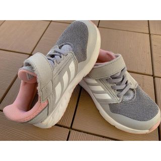 アディダス(adidas)のadidas アディダス スニーカー　17cm(スニーカー)