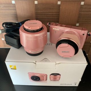 ニコン(Nikon)のNikon NIKON 1 S1 Wズームキット PINK(ミラーレス一眼)