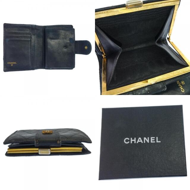 CHANEL(シャネル)のCHANEL シャネル 二つ折り財布 レディースのファッション小物(財布)の商品写真