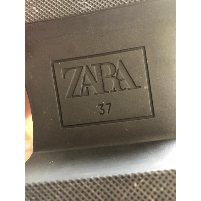 ZARA バイカーレザーフラットアンクルブーツ