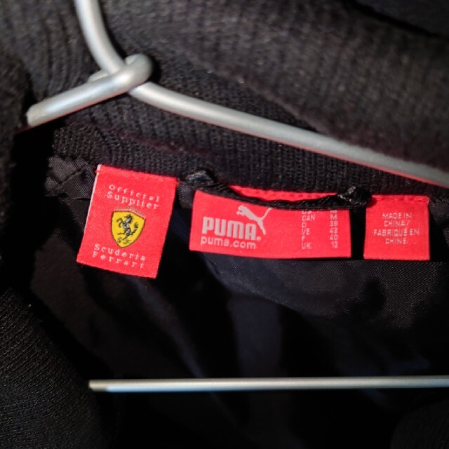 Ferrari(フェラーリ)のpuma Ferrari  プーマ フェラーリ中綿ジャケット 薄手 レディースM レディースのジャケット/アウター(ナイロンジャケット)の商品写真