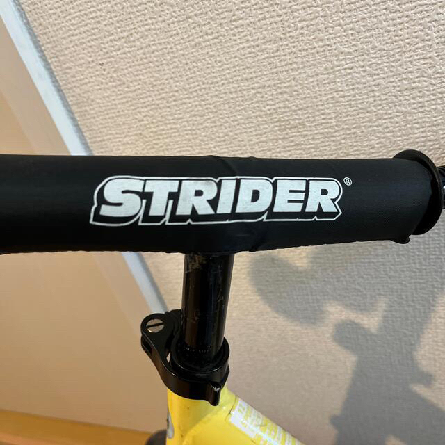 ストライダー　12  STRIDER イエロー 4