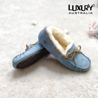 アグ(UGG)の【新品】LUXURY Australiaモカシンシューズタコダ新作色23.5CM(スリッポン/モカシン)