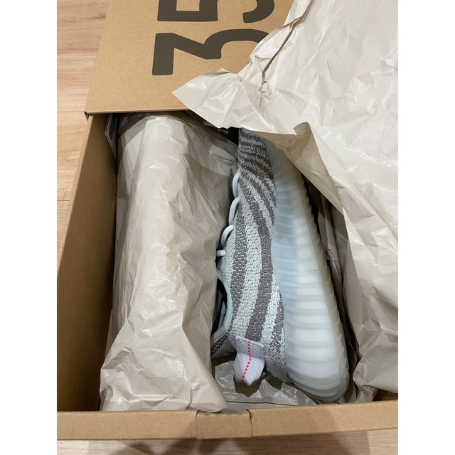 adidas(アディダス)のイージーブースト ブルーティント YEEZY BOOST 350 V2 メンズの靴/シューズ(スニーカー)の商品写真