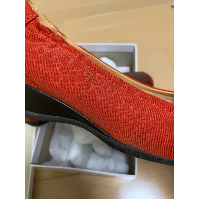 fitfit パンプス　オレンジ レディースの靴/シューズ(ハイヒール/パンプス)の商品写真
