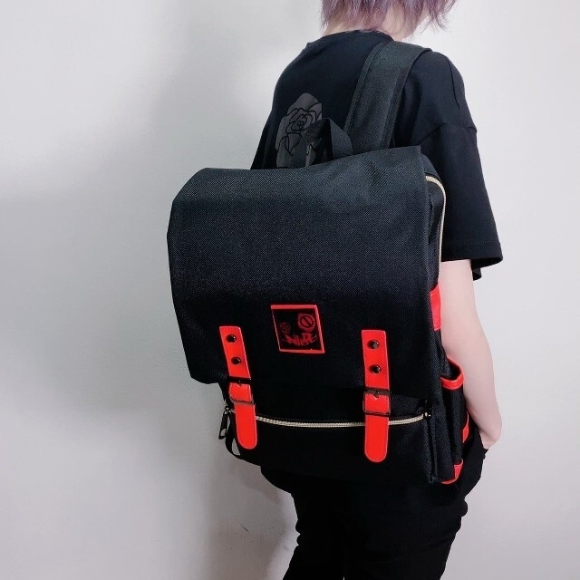 NieR 大容量BACKPACK【RED×BLACK】 レディースのバッグ(リュック/バックパック)の商品写真