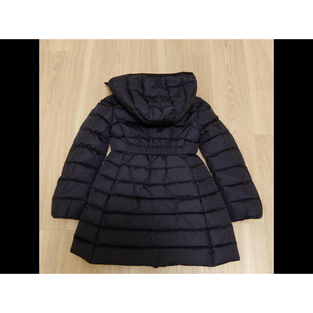 MONCLER(モンクレール)の再出品  MONCLER キッズ CHARPAL シャーパル ネイビー 8A キッズ/ベビー/マタニティのキッズ服女の子用(90cm~)(コート)の商品写真