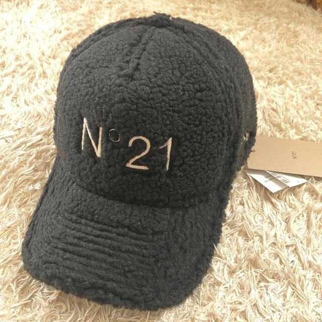 N°21(ヌメロヴェントゥーノ)の【N°21×New Era】ヌメロヴェントゥーノ ニューエラ コラボ キャップ レディースの帽子(キャップ)の商品写真