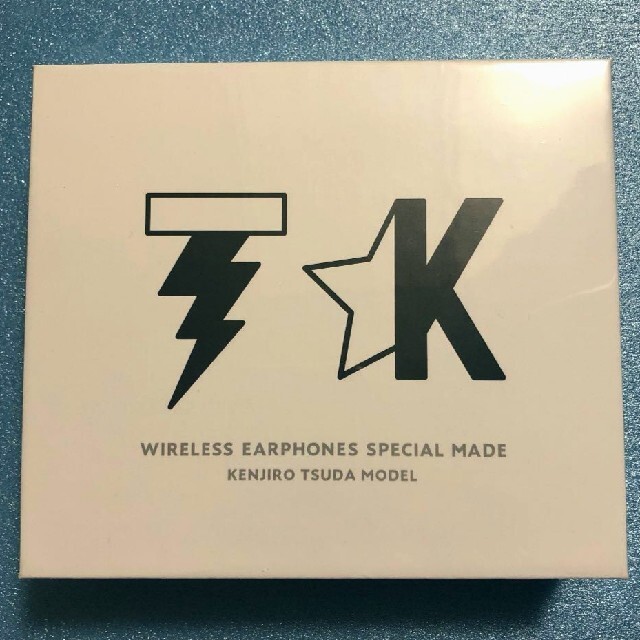 津田健次郎イヤホン TRUE WIRELESS STEREO EARPHONES 津田健次郎イヤホン TRUE WIRELESS STEREO EARPHONES