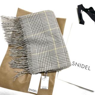 スナイデル(SNIDEL)の新品⭐︎スナイデルチェック柄マフラー(マフラー/ショール)