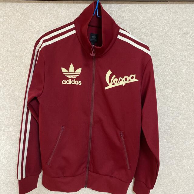 adidas×Vespaコラボジャージ