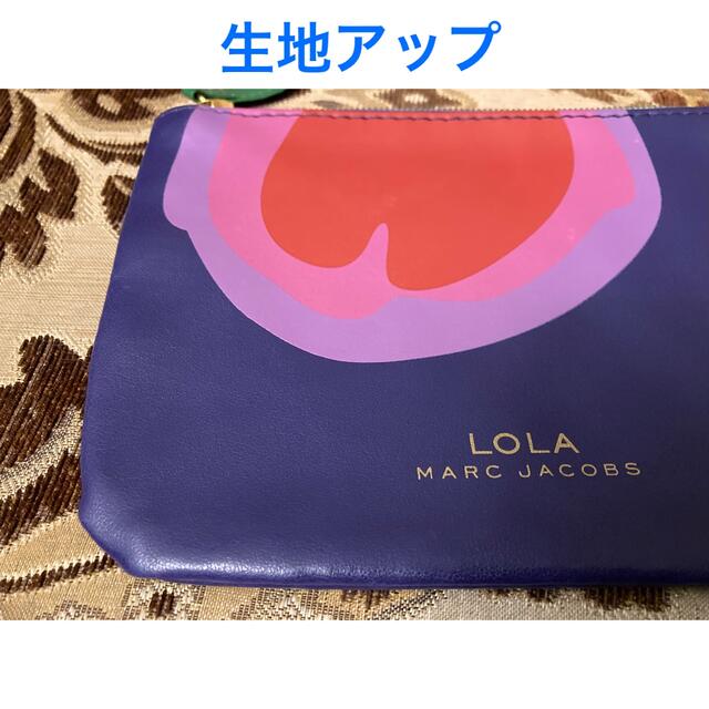 MARC JACOBS(マークジェイコブス)の未使用 MARC JACOBS マークジェイコブス🌸フラワーモチーフポーチ🌸 レディースのファッション小物(ポーチ)の商品写真