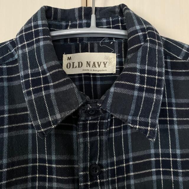 Old Navy(オールドネイビー)のチェックシャツ　ネイビー　ブルー　OLD NAVY レディースのトップス(シャツ/ブラウス(長袖/七分))の商品写真