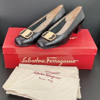 サルヴァトーレフェラガモ(Salvatore Ferragamo)のーferragamo パンプス 22.5cmー(ハイヒール/パンプス)