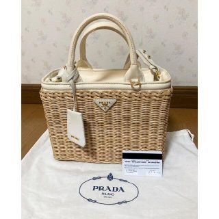 プラダ(PRADA)のPRADAのカゴバッグ(かごバッグ/ストローバッグ)