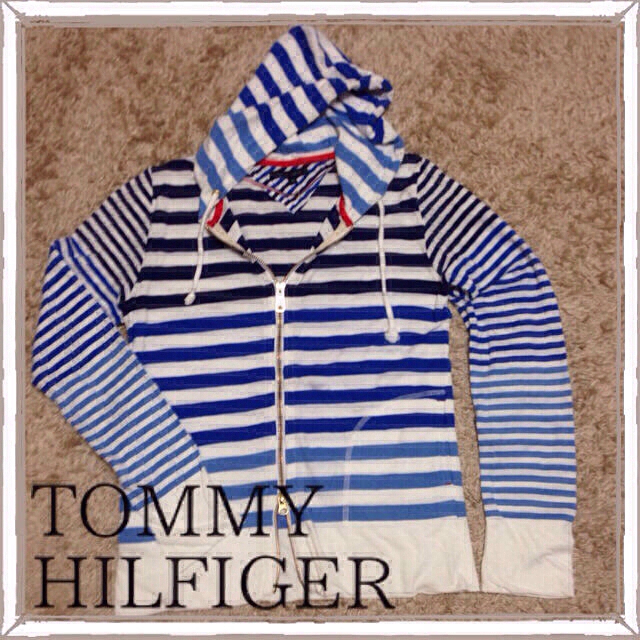 TOMMY HILFIGER(トミーヒルフィガー)のTOMMY マリンパーカー値下げ♥️ レディースのトップス(パーカー)の商品写真