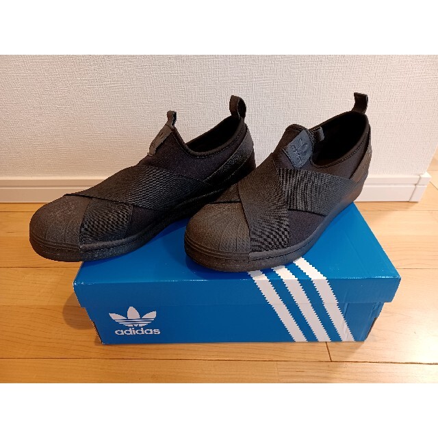 adidas - 箱、タグ付 adidas gx2723 26.5cm スーパースターの通販 by