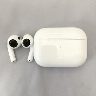 アップル(Apple)のAirPods Pro(ヘッドフォン/イヤフォン)