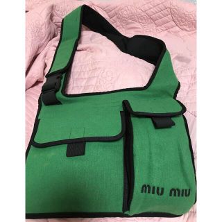 miumiu - miumiu 斜めがけバッグ グリーン 緑の通販 by りぼん's shop